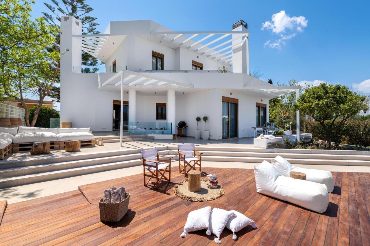 Villa White *