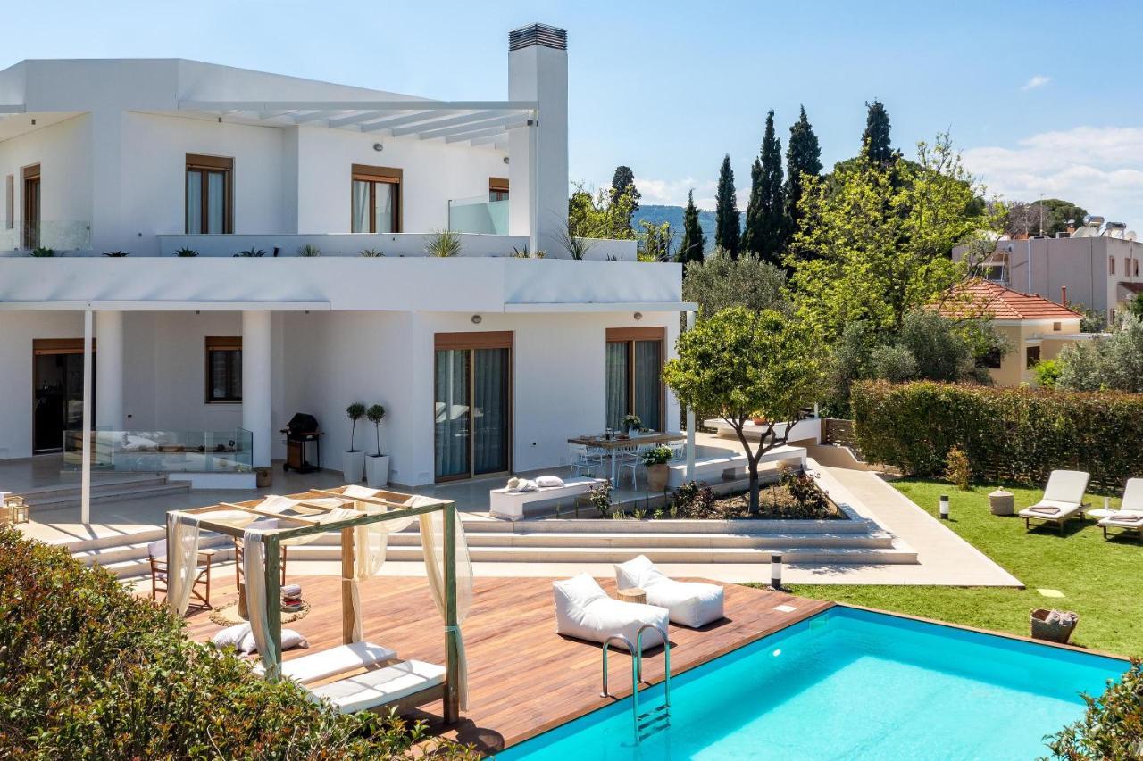 Villa White *
